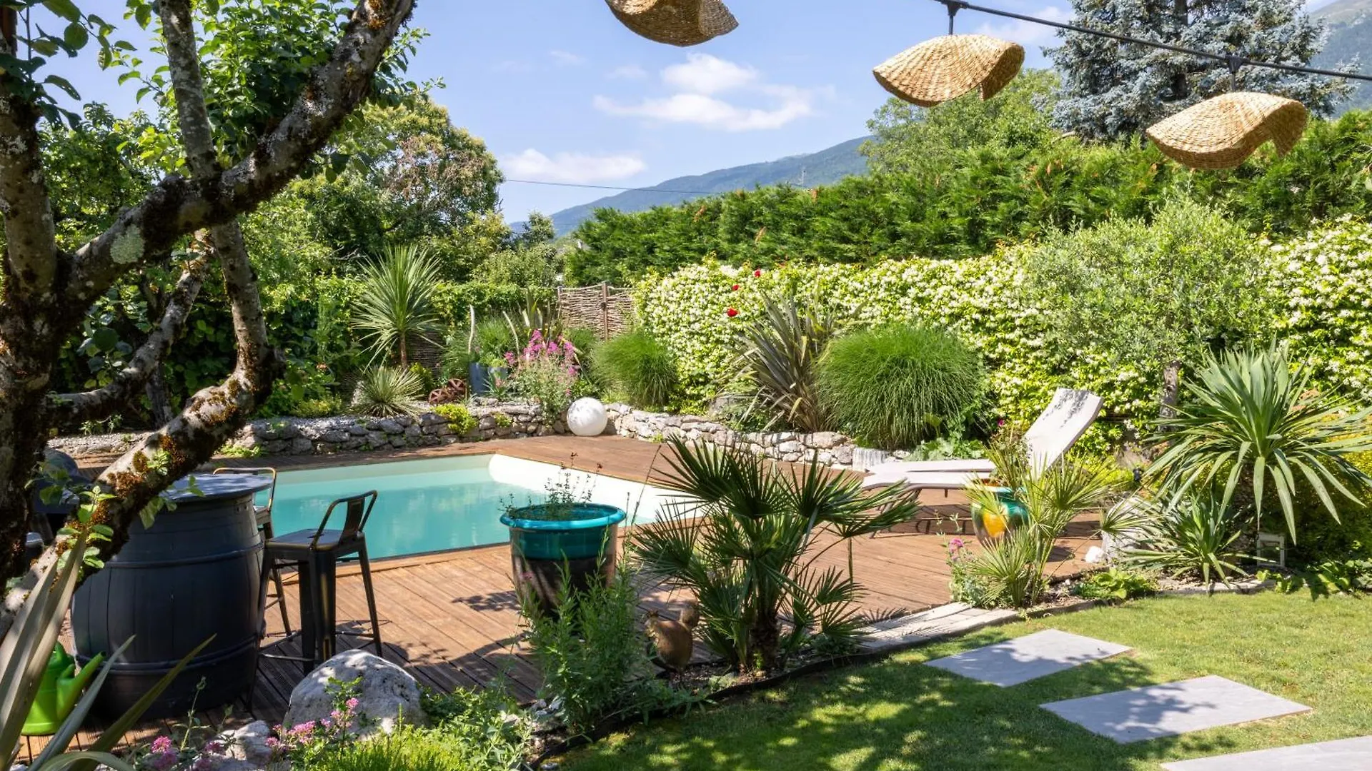 Appartement La Paradisiaque - Near Geneva, Pool, Calm & Mountain Thoiry  Frankrijk